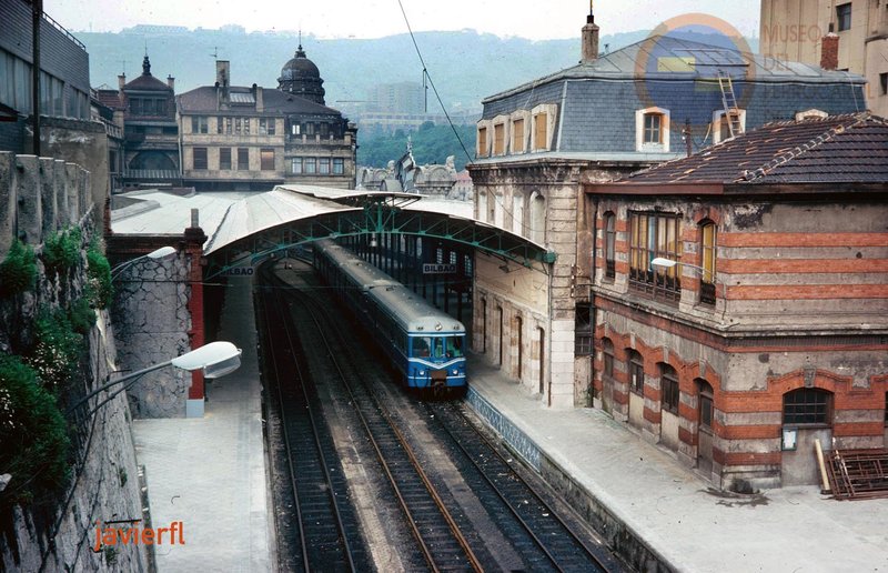 JFL-DIAPO 03554bb.jpg