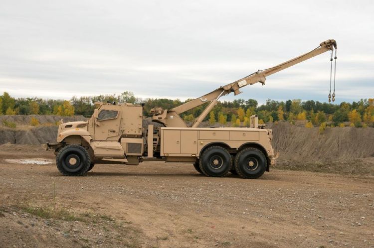 MaxxPro-Recovery-Vehicle-2.jpg