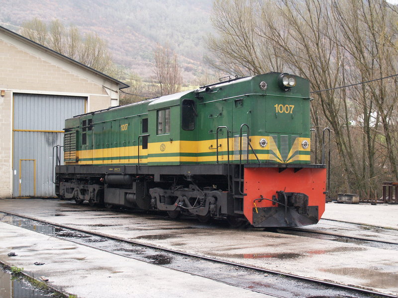 1007 MSP EN LOS TALLERES DE VILLABLINO.JPG