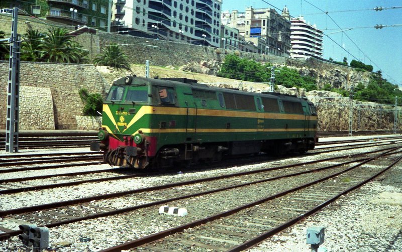 333-052_TARRAGONA_1993-08-Color562.jpg