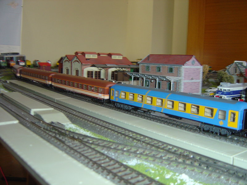 MANIOBRAS MAQUETA 1 039.JPG