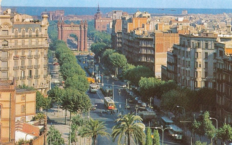 bcn2.jpg