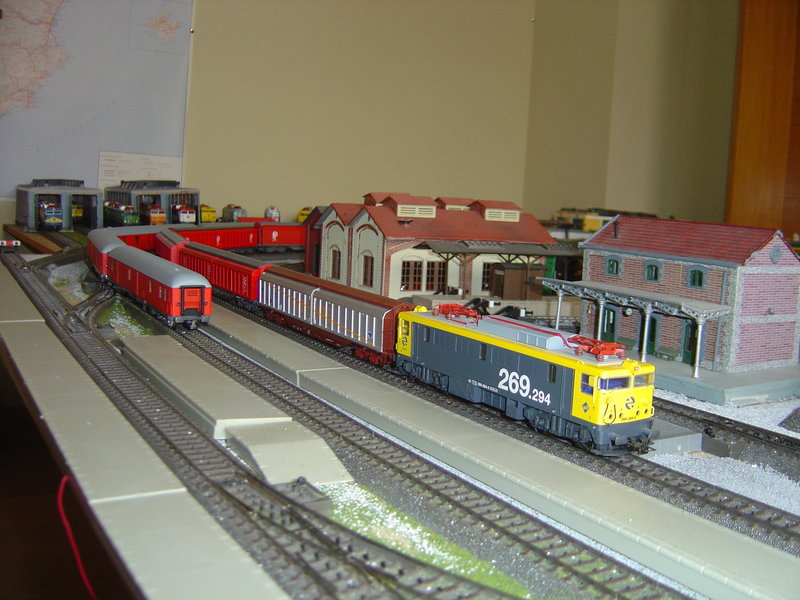 MANIOBRAS TREN 8 052.JPG
