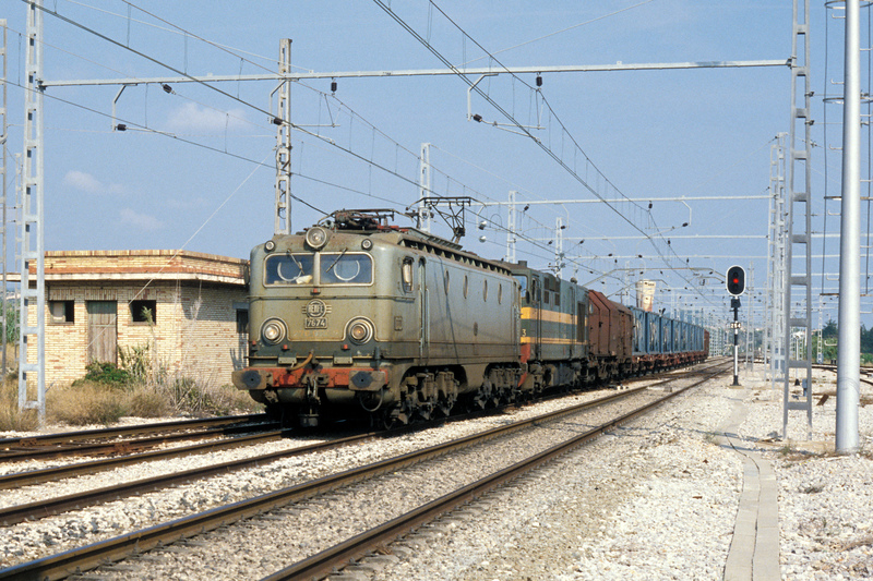 103.jpg