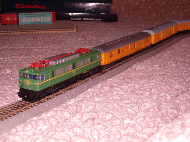 T073_1.jpg