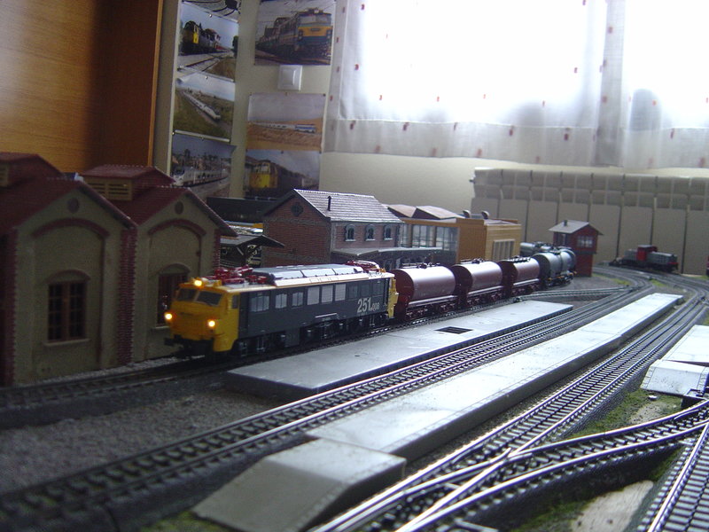 MANIOBRAS TREN 11 001.JPG