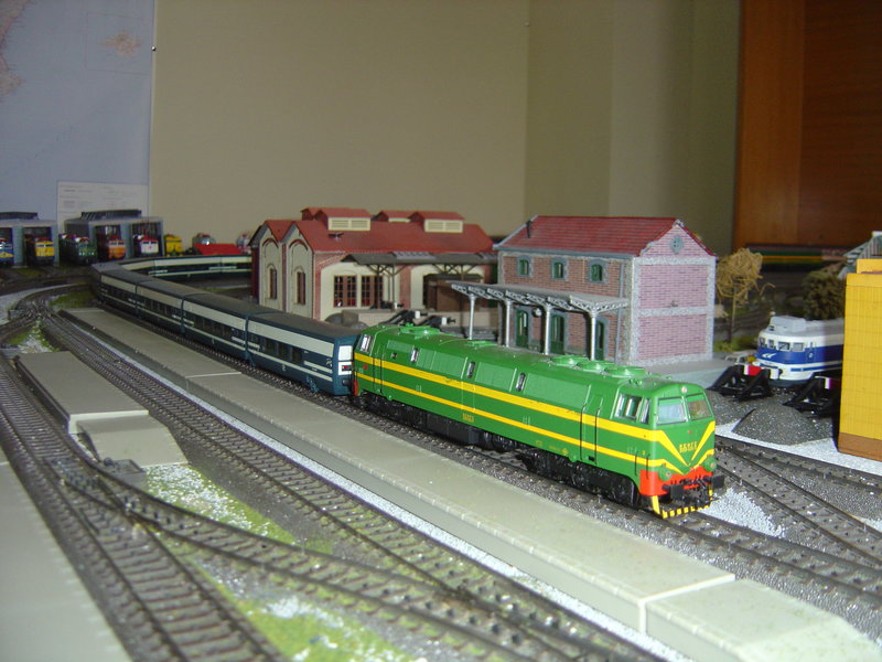 MANIOBRAS TREN 13 017.JPG
