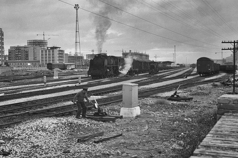 RENFE 141F 2317 Logrono, Spain, summer 1973 2.jpg