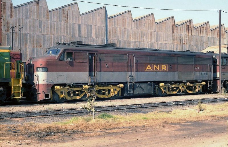 diesel_depot_50_930_mile_end_diesel_depot_loco_june-1986.jpg