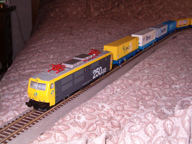 T112_1.jpg