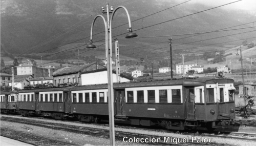 RENFE%20UT300%20%2002.jpg