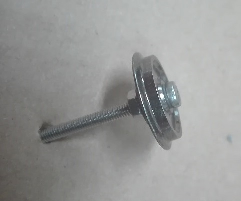 sujjecion rueda con tornillo-3.jpg