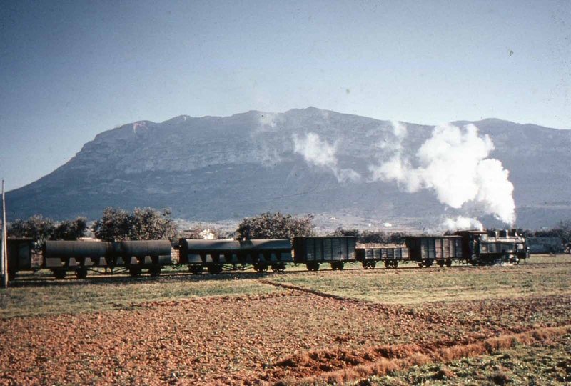 1944.jpg