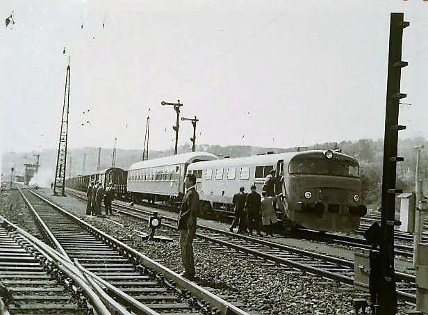 1600.jpg