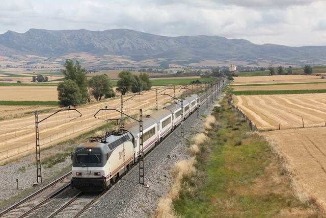 252 - 021 - 1 (A1) Calzada de Bureba 14 Julio 2012.JPG