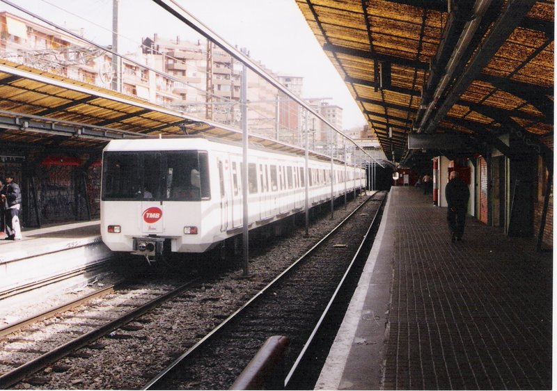 Metro Barcelona.jpg