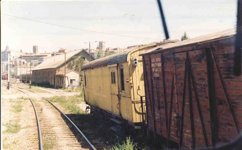 SSA-628 en Teruel el 22-05-1993..jpg