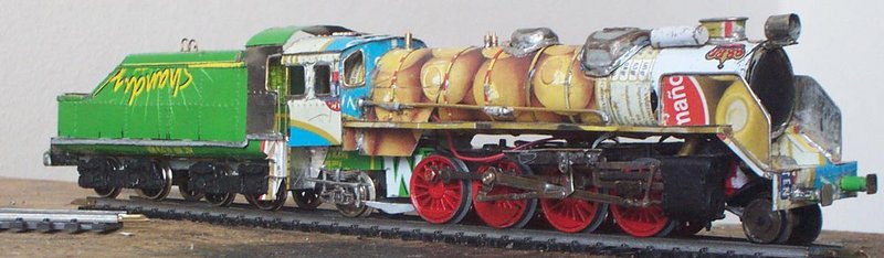 Locomotoras Vapor Renfe 012.jpg