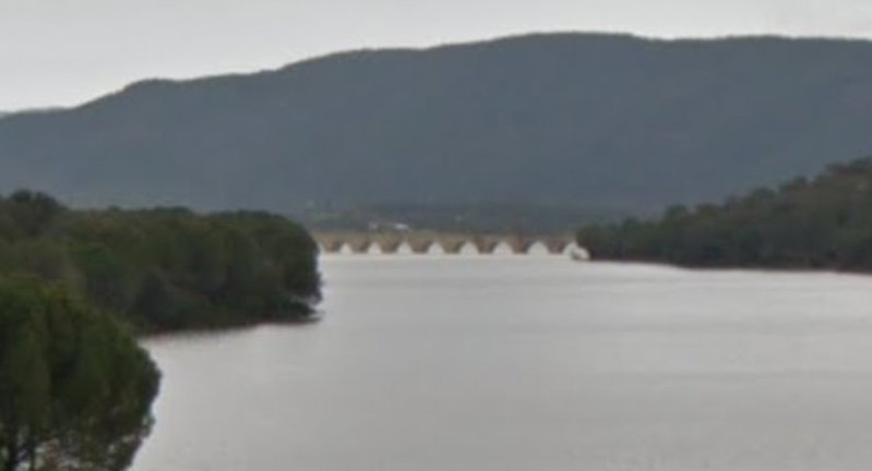 Puente de las Navas desde la carretera.jpg