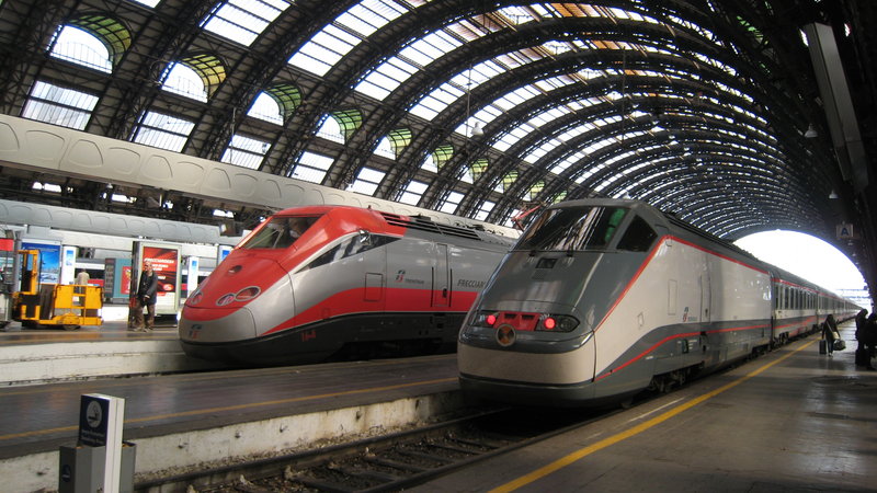 milan y maqueta 004.JPG