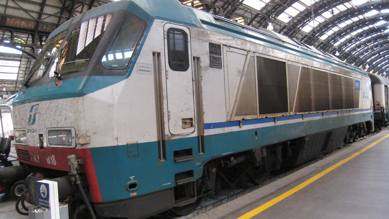 milan y maqueta 005.JPG