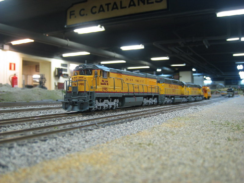 U30C_UP2900.jpg