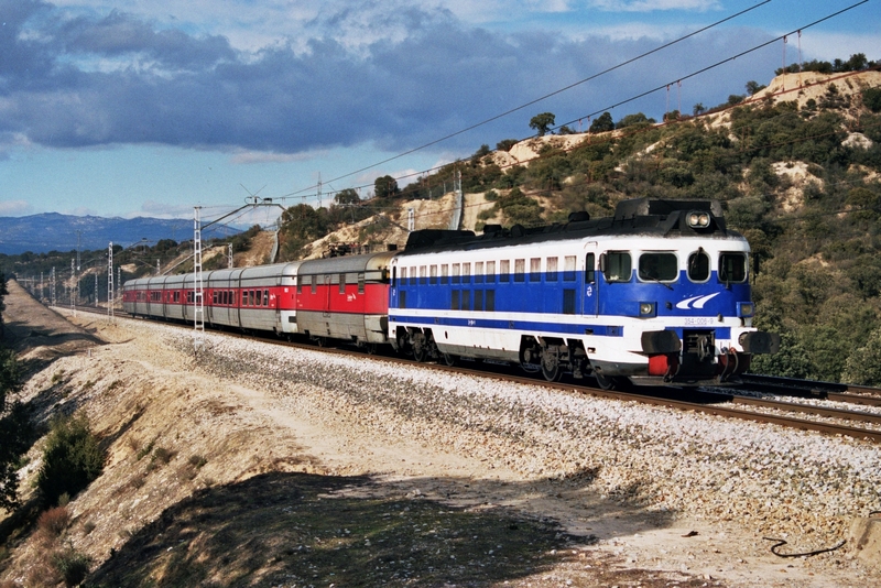 354-006-a-madrid.jpg