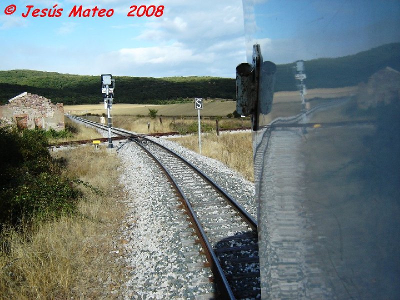 Cruce cerca de Cillamayor.JPG