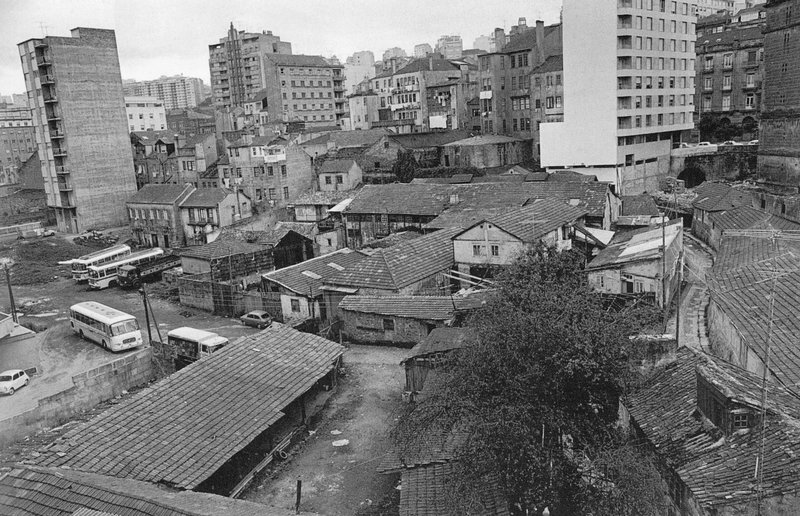 roupeiro-en-1972-fotografc3ada-magar.jpg