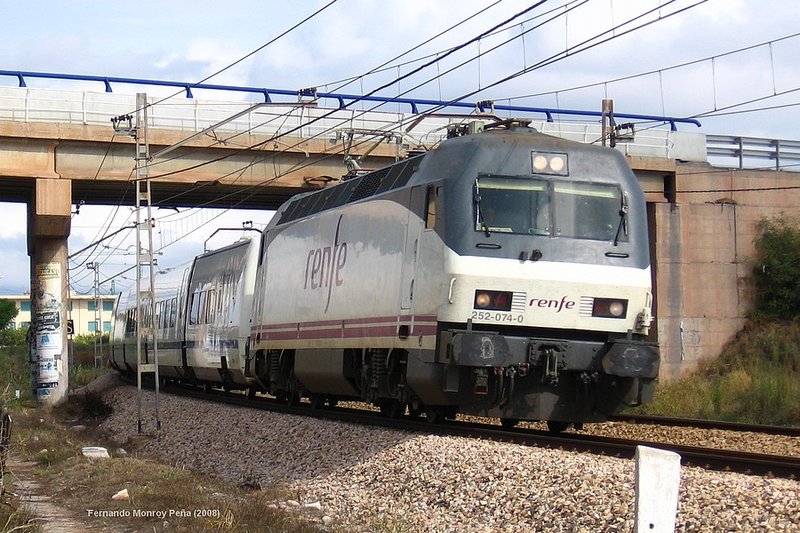 252074vi08.jpg