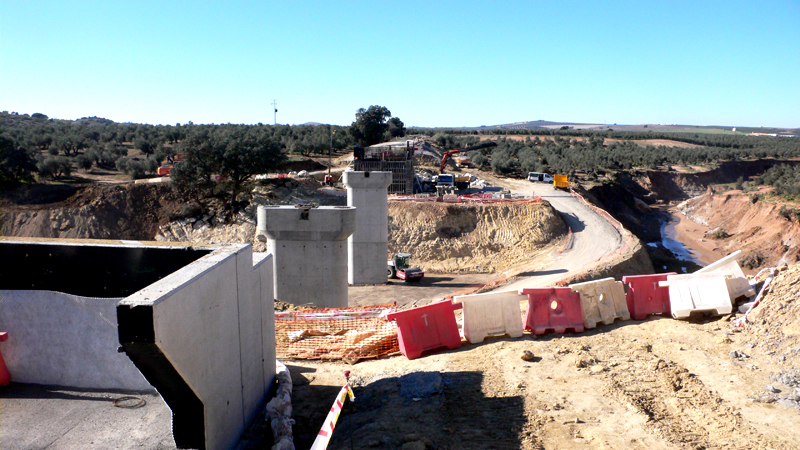 Arroyo de las Tinajas 2.jpg