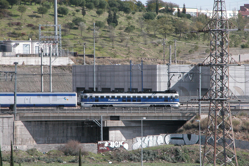 354 TALGO ENTREVIAS.jpg