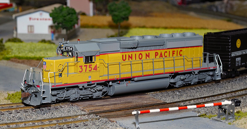 EMD SD40.2 UP de Scale Trains.jpg