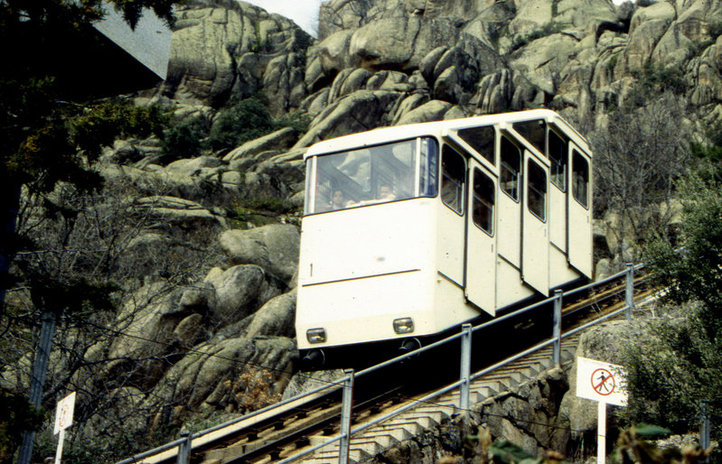 FuVC1-1996-03--001.jpg