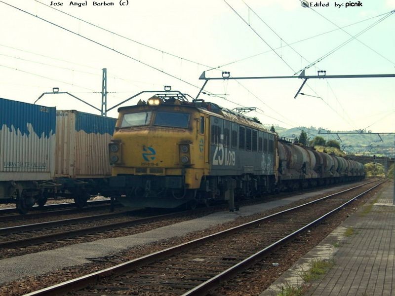 251019H2S04.jpg