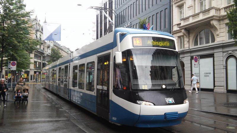 10-Banhofstrasse 2.jpg