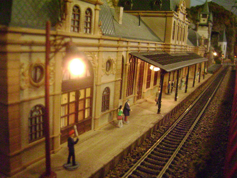 trenes-2 145.JPG