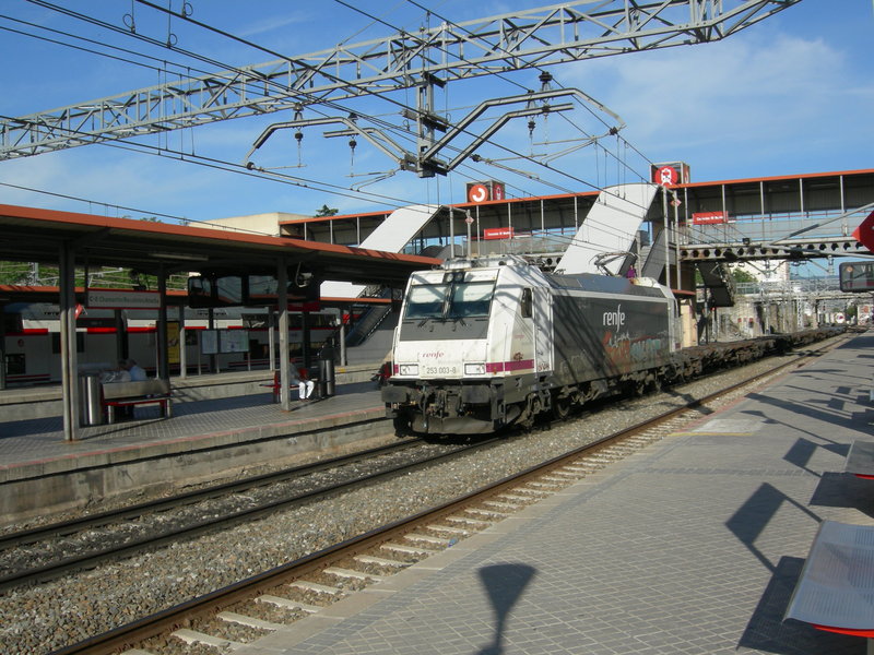 DSCN5943.JPG