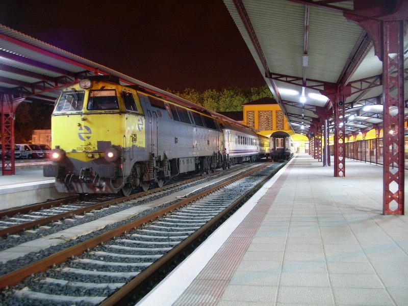 SL376351.JPG