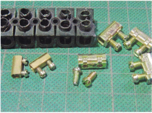 LR01.jpg