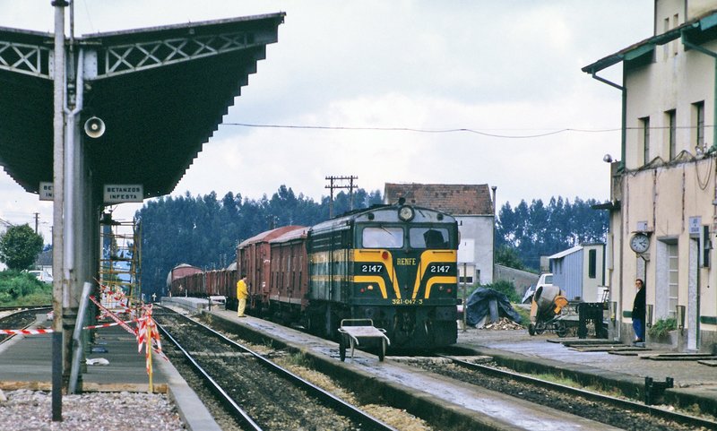 9677.jpg