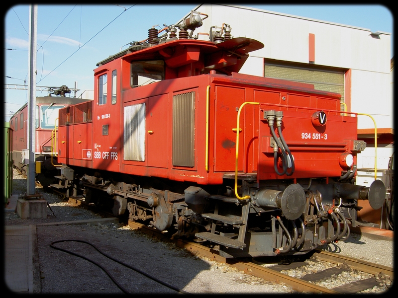 03} Ee 934 551-3.jpg