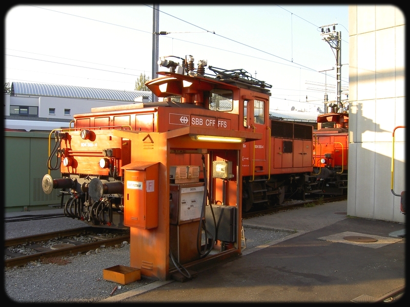 07} Ee 934 555-4.jpg