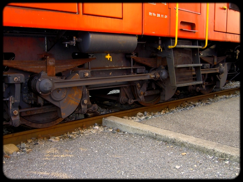 09} Ee 934 555-4.jpg