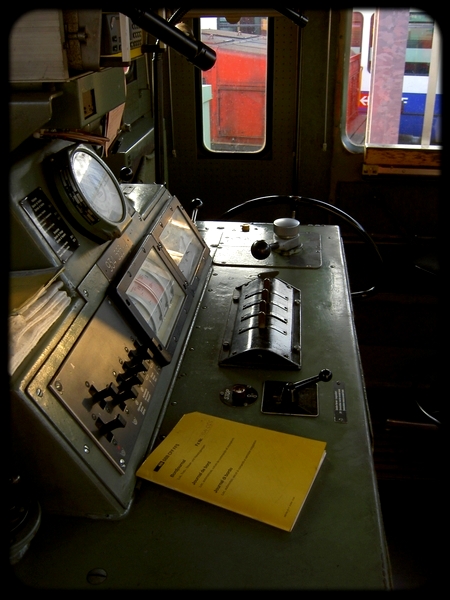 20} Ee 934 555-4.jpg