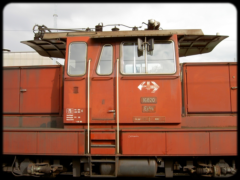 004} Ee 16820.jpg