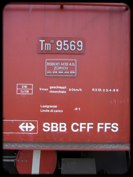 003} Tm 9569.jpg