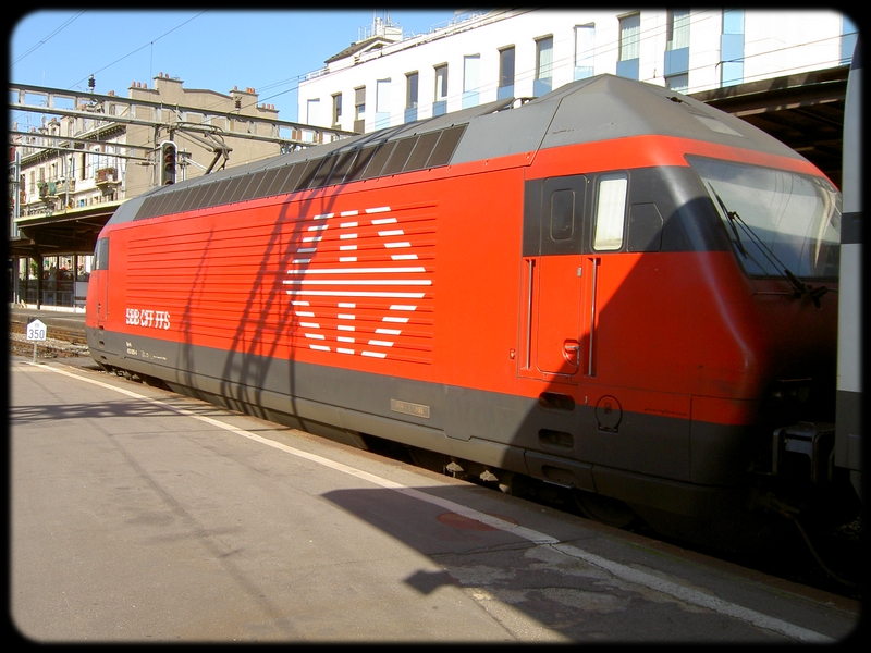 03} Re 460 009-4 (Le Jet d'eau).jpg