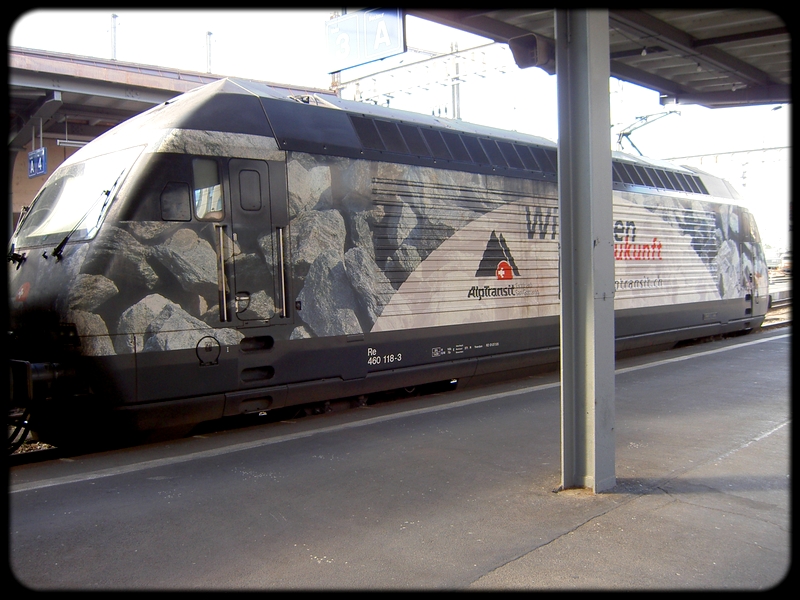 01} Re 460 118-3 (AlpTransit).jpg