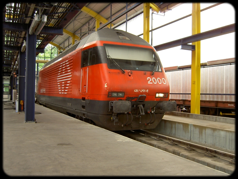 02} Re 460 051-6 (Staffelegg).jpg
